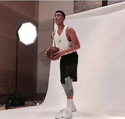 nike杨树林明星网红,打造潮流网红跨界合作新篇章