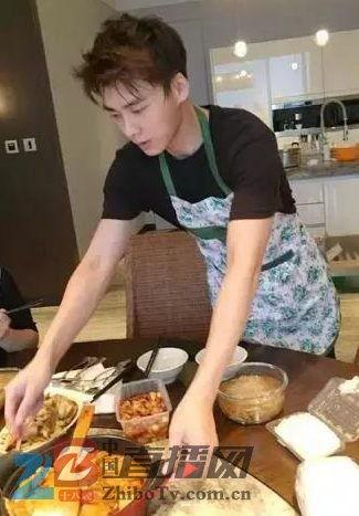 东北明星网红做饭视频,一招解锁地道东北味