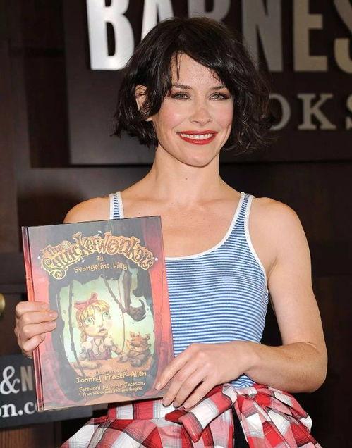 明星网红传记小说,揭秘明星网红背后的传奇人生