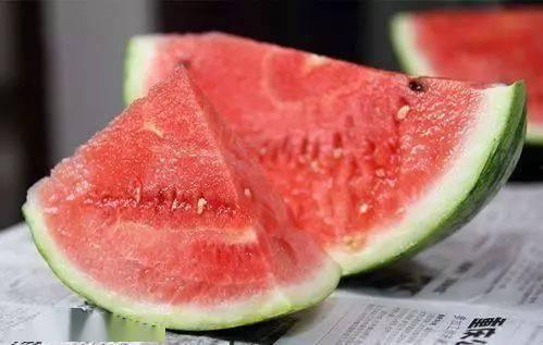 一个人玩b吃瓜黑料,B吃瓜黑料背后的真相与影响