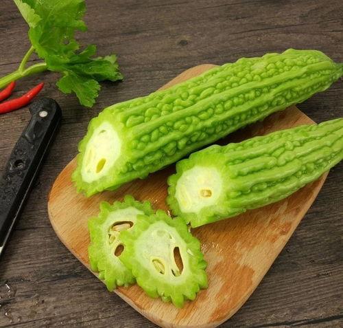 吃黑刺瓜的好处和坏处是什么,益处与风险并存的神奇果实