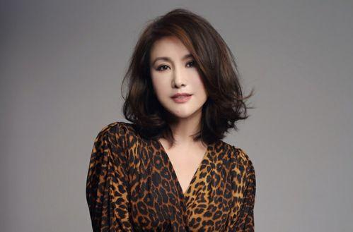 都是明星网红是谁,揭秘那些都是明星网红的璀璨人生